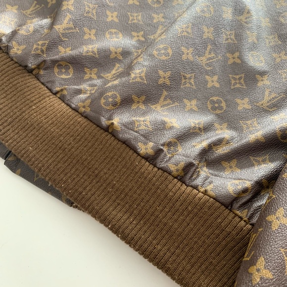 Dapper Dan x Louis Vuitton Jacket - Picture 5 of 5